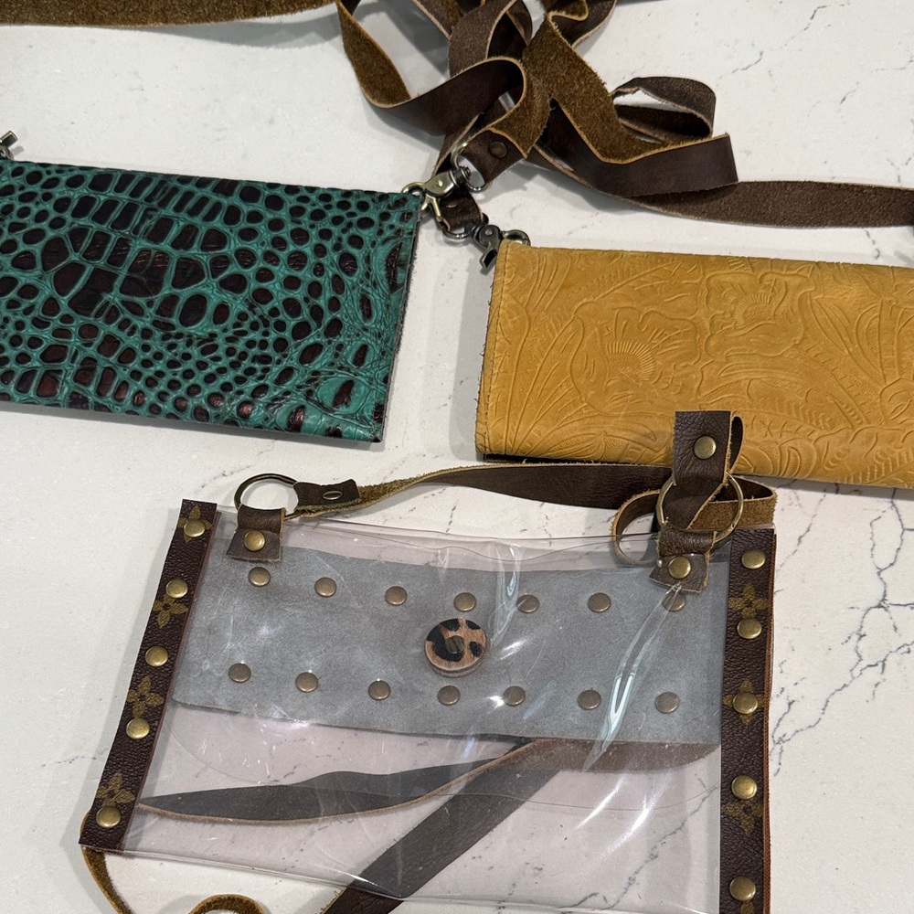 Keep it Gypsy crossbody set - Picture 6 of 6